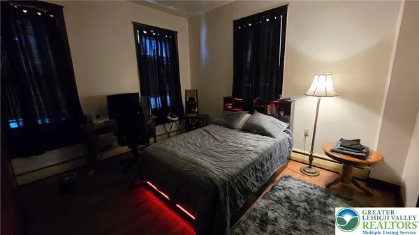 $550,000 | 746 Center Street, Bethlehem, PA 18018