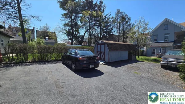 $550,000 | 746 Center Street, Bethlehem, PA 18018