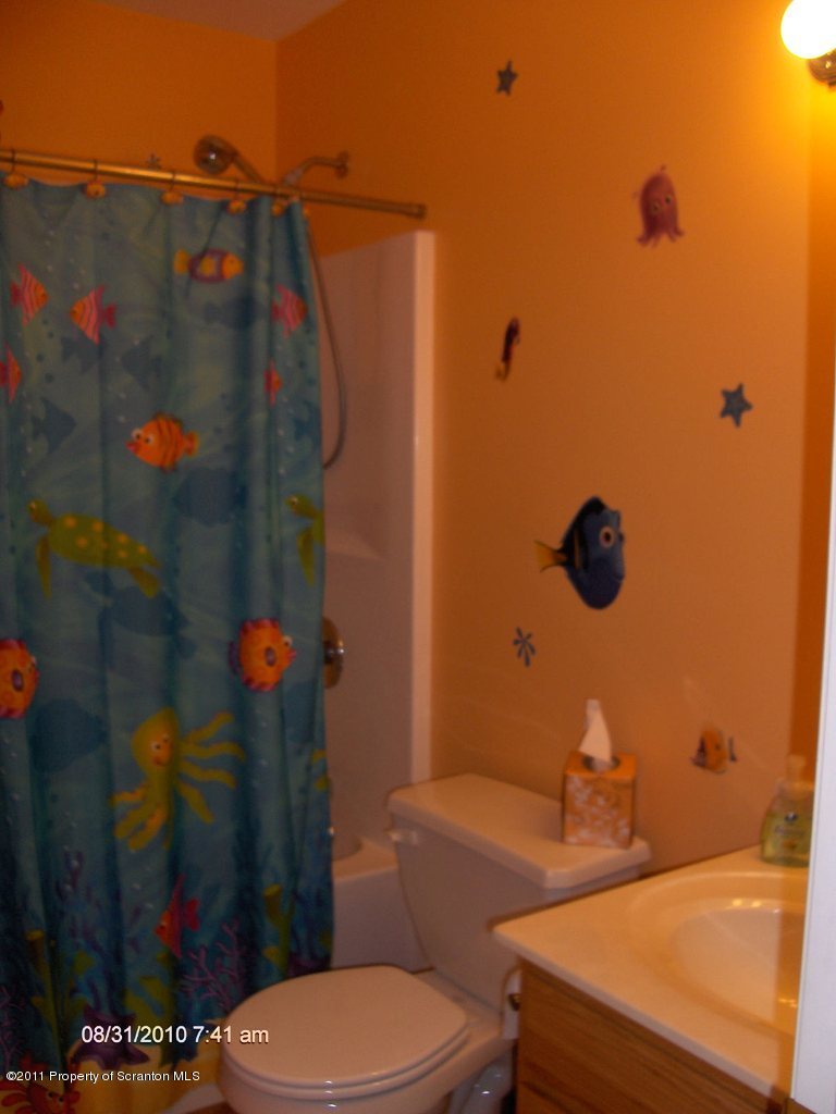 190 Spedding Road Jermyn, PA 18433 - Photo 15 of 23 Gallery Image 15