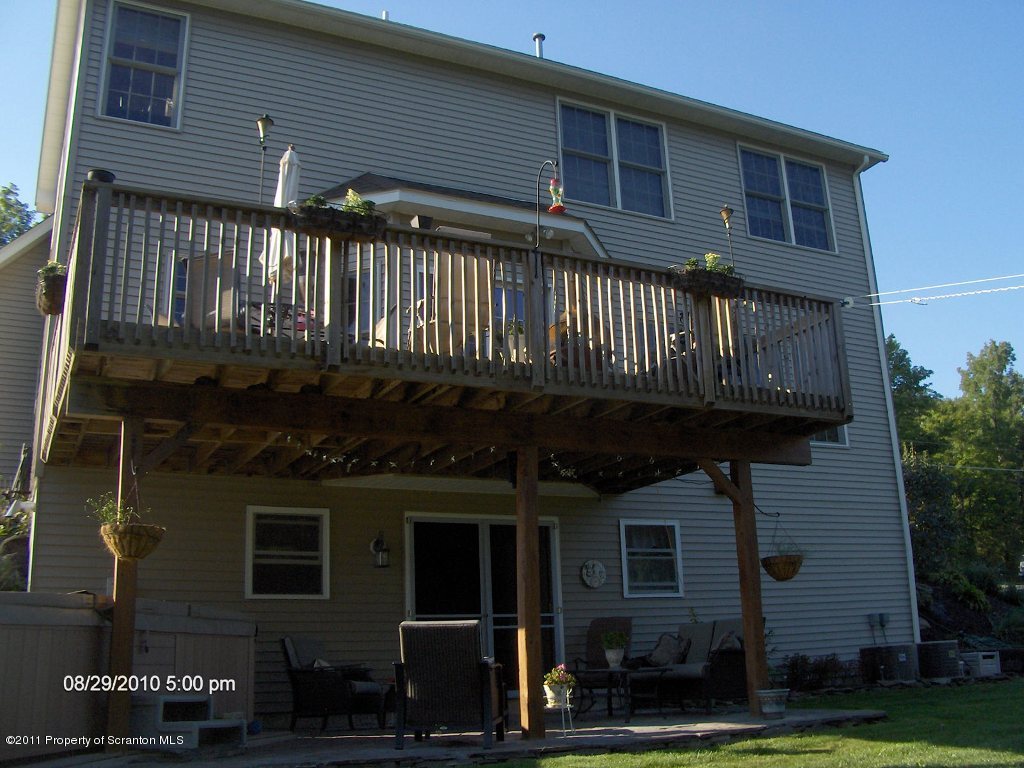190 Spedding Road Jermyn, PA 18433 - Photo 2 of 23 Gallery Image 2