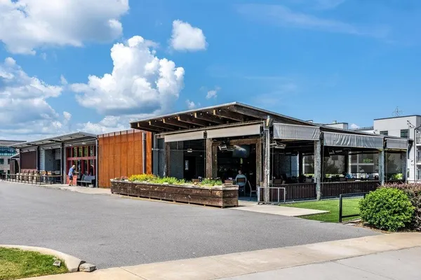 $435,000 | 804 Riverfront Parkway, Unit 401, Chattanooga, TN 37402