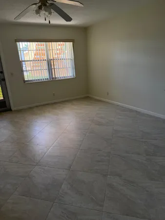 $1,500 | 79 Dorchester East, Unit 79, West Palm Beach, FL 33417