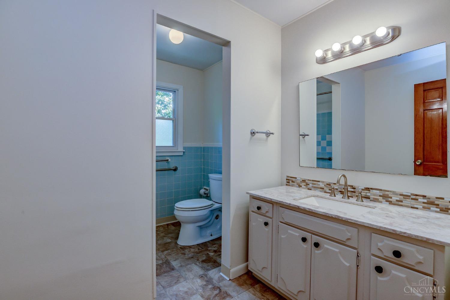 5649 Rapid Run Road Cincinnati, OH 45238 - Photo 15 of 27