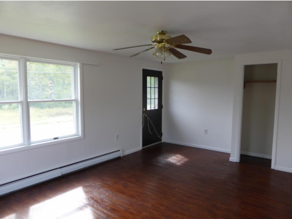 760 Vermont Rte 67 East Shaftsbury, VT 05262 - Photo 6 of 20 Gallery Image 6