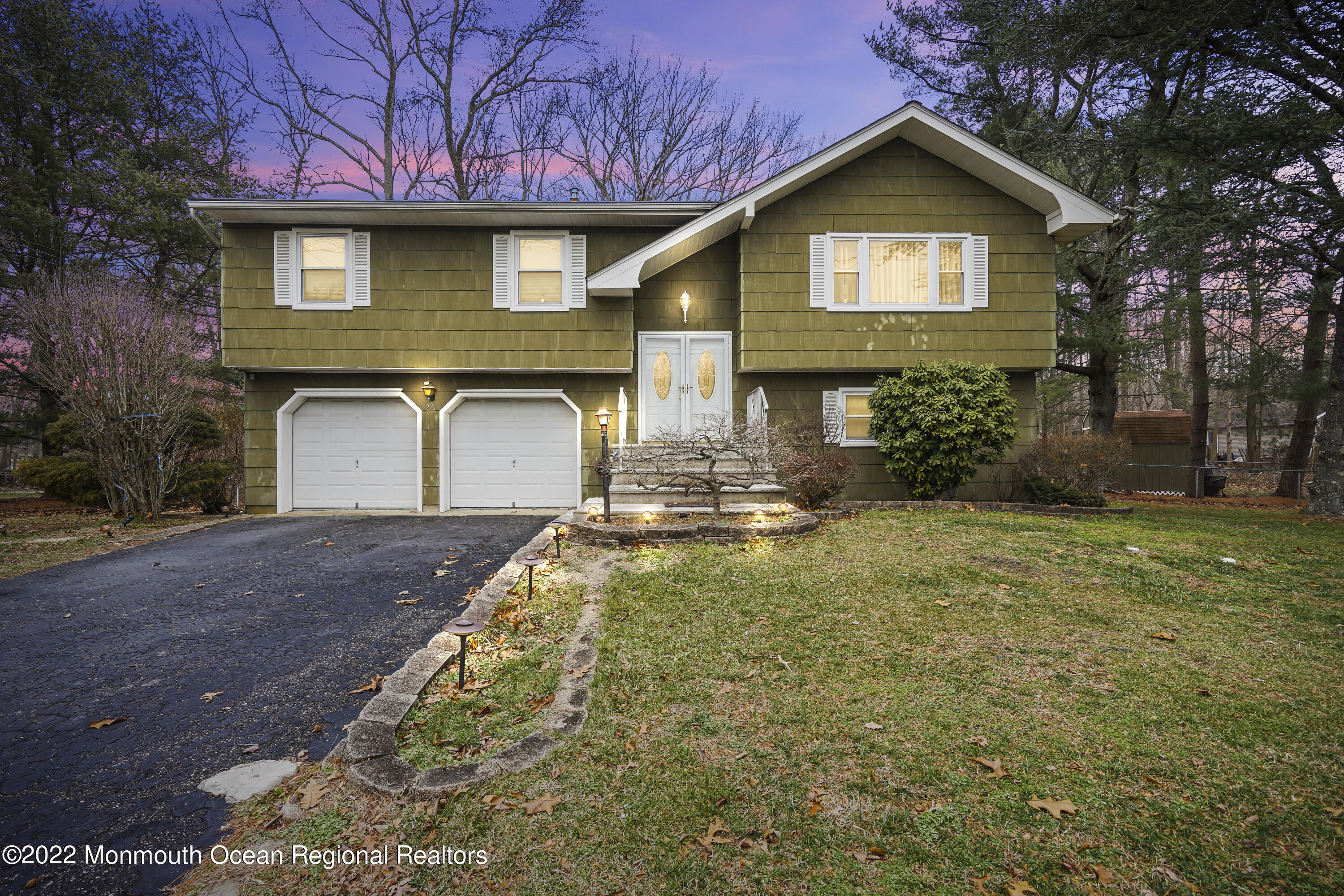 271 Ford Road Howell, NJ 07731 - Photo 2 of 39 DSC00691-DTE
