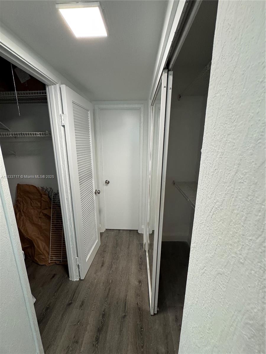 Buckley Towers Miami, FL 33179 - Photo 12 of 18