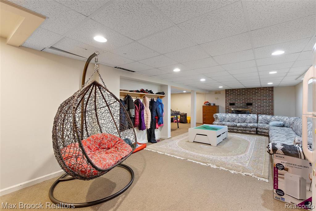 4059 Lincoln Road Bloomfield Hills, MI 48301 - Photo 16 of 19