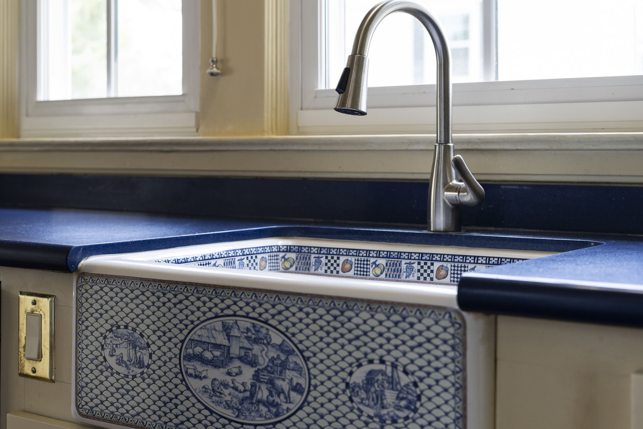 9827 FM 2759 Road Richmond, TX 77469 - Photo 20 of 50 a close view of sink