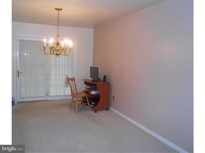 3164 Oak Road Huntingdon Valley, PA 19006 - Photo 11 of 20 Dining Room
