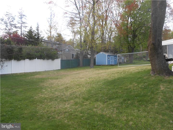3164 Oak Road Huntingdon Valley, PA 19006 - Photo 20 of 20 Back Yard
