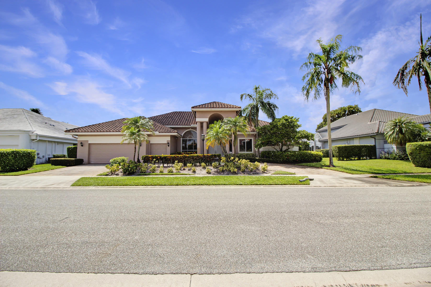 10499 Stonebridge Boulevard Boca Raton, FL 33498 - Photo 4 of 62 _MG_0417_8_9