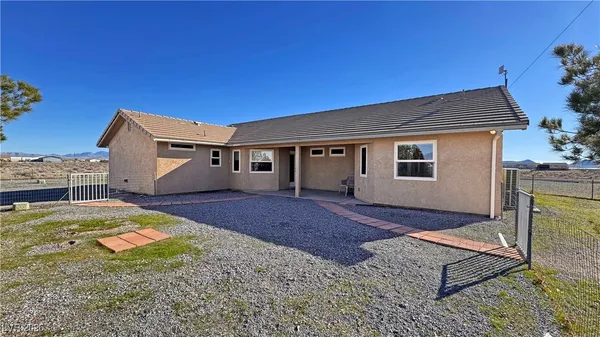 $379,000 | 2180 Traci Street, Pahrump, NV 89048