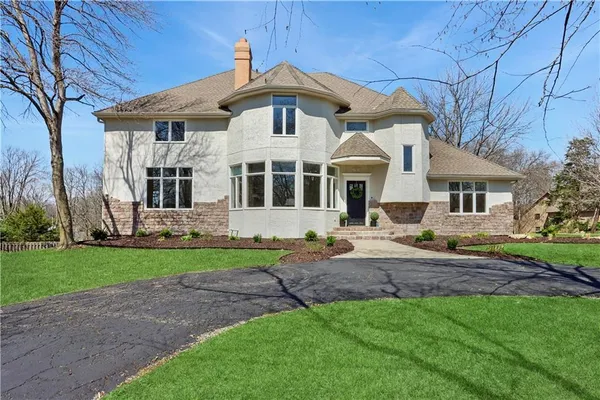 $799,000 | 17010 Palos Verde Drive, Stilwell, KS 66085