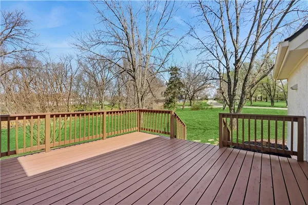 $799,000 | 17010 Palos Verde Drive, Stilwell, KS 66085