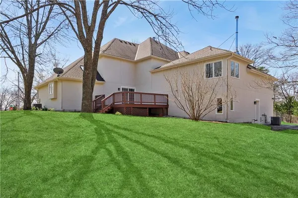 $799,000 | 17010 Palos Verde Drive, Stilwell, KS 66085