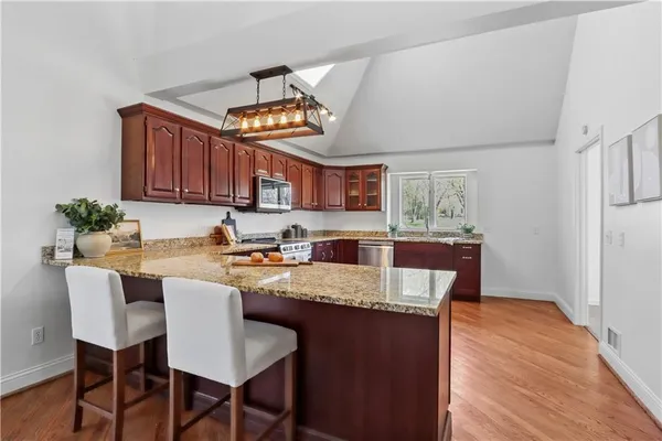 $799,000 | 17010 Palos Verde Drive, Stilwell, KS 66085