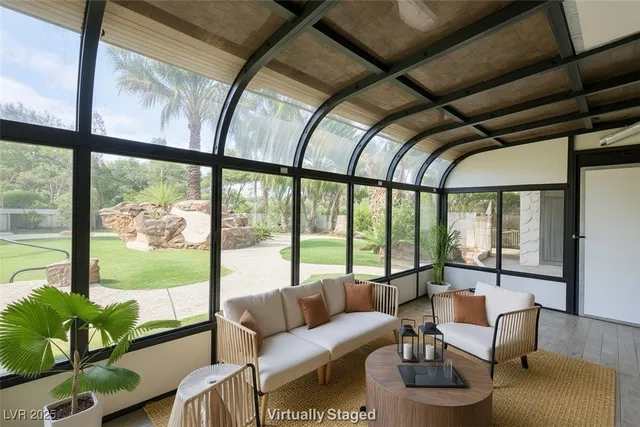 $874,900 | 4220 West Pinecrest Circle, Las Vegas, NV 89121