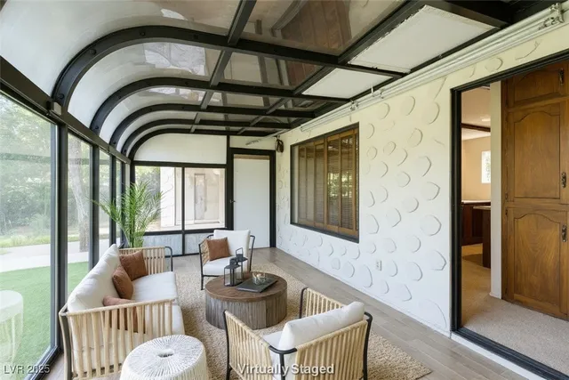 $874,900 | 4220 West Pinecrest Circle, Las Vegas, NV 89121