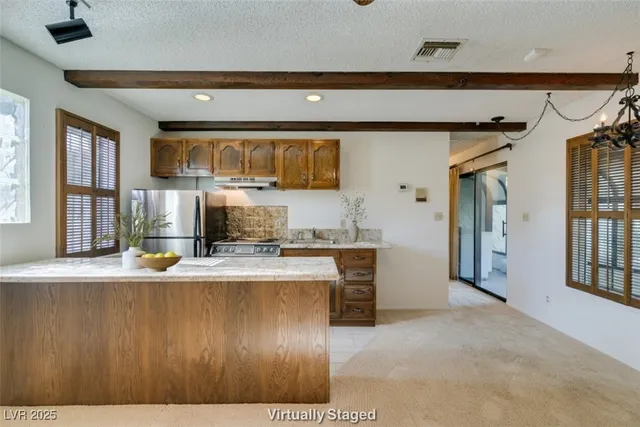 $874,900 | 4220 West Pinecrest Circle, Las Vegas, NV 89121