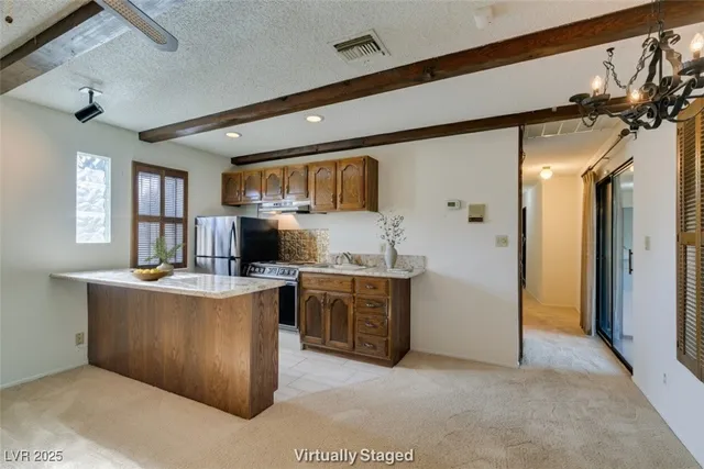 $874,900 | 4220 West Pinecrest Circle, Las Vegas, NV 89121