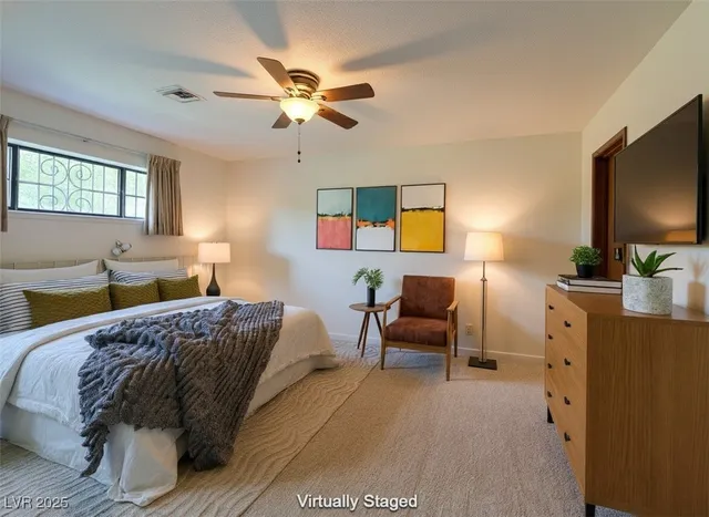 $874,900 | 4220 West Pinecrest Circle, Las Vegas, NV 89121