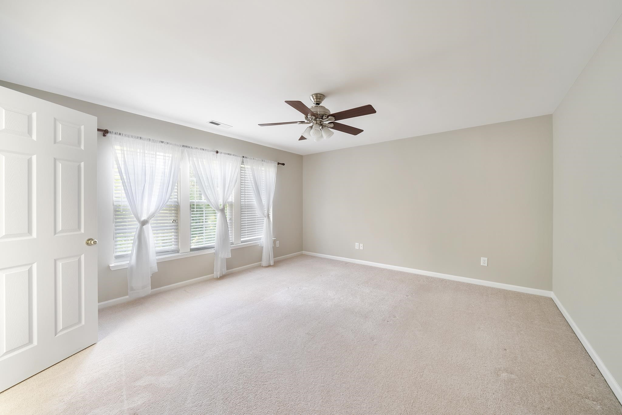 7432 Silver View Lane Raleigh, NC 27613 - Photo 13 of 29 Photo 13