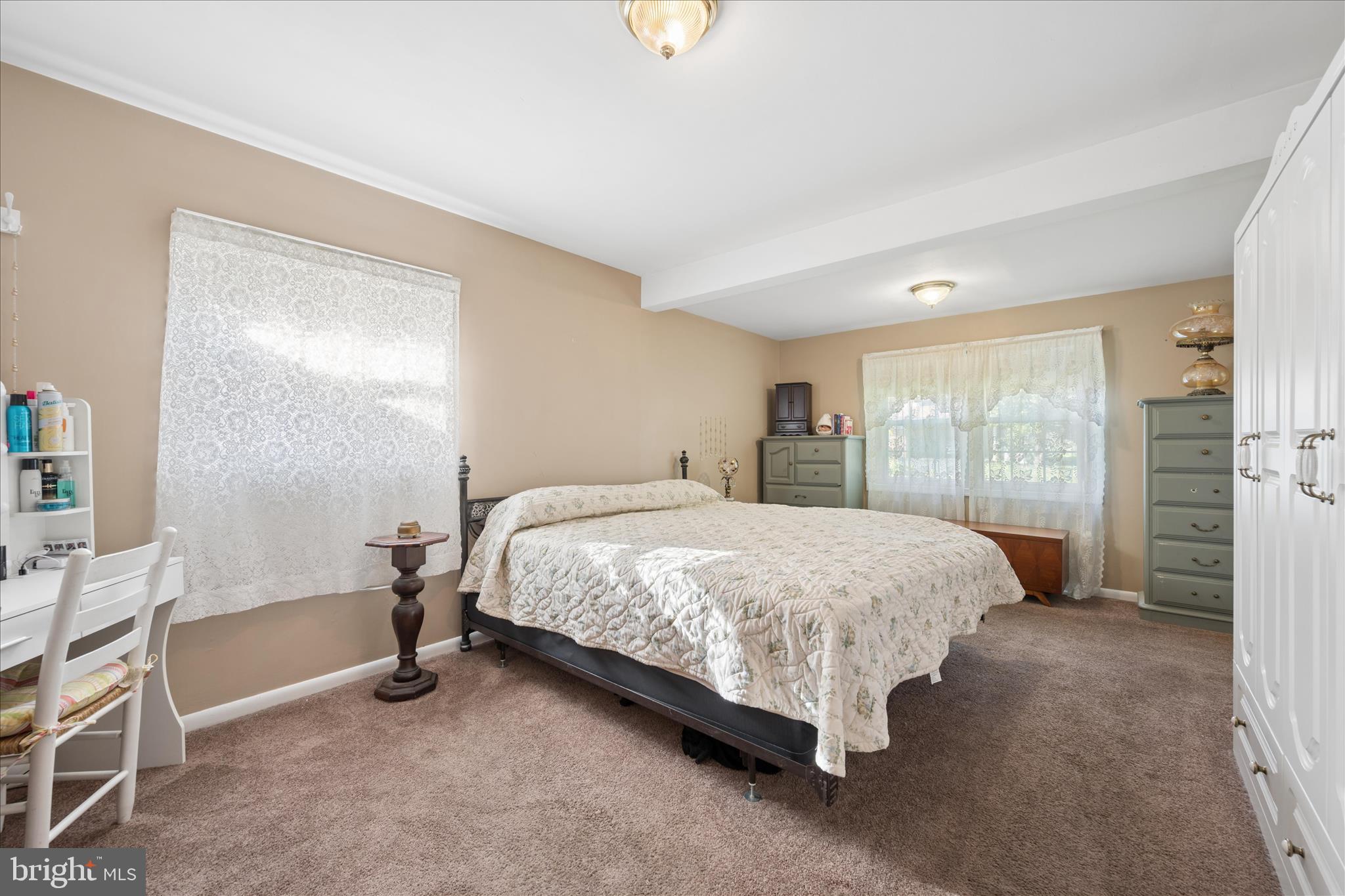17223 Clover Leaf Road Hagerstown, MD 21740 - Photo 25 of 59 Primary Bedroom
