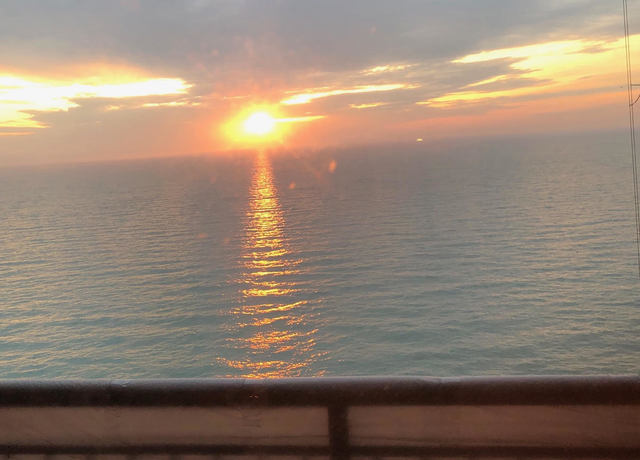 6147 North Sheridan Road, Unit 16A Chicago, IL 60660 - Photo 24 of 30 a view of ocean