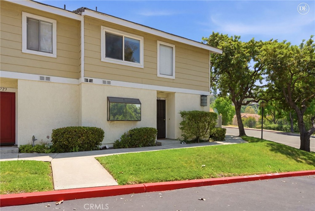 23721 Highland Valley Road Diamond Bar, CA 91765 - Photo 4 of 60