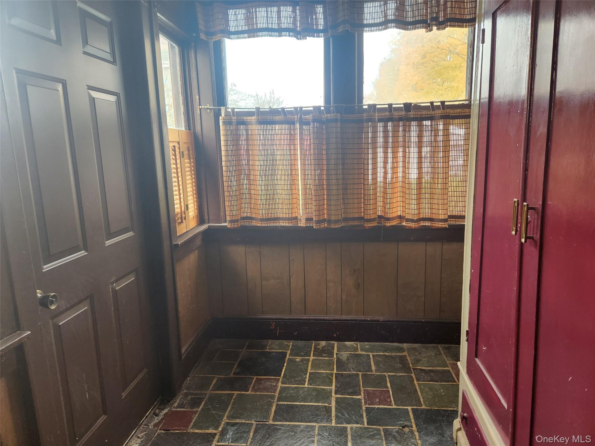 19 Grove Street Beacon, NY 12508 - Photo 17 of 38