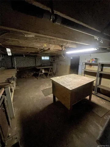 a view of room with storage