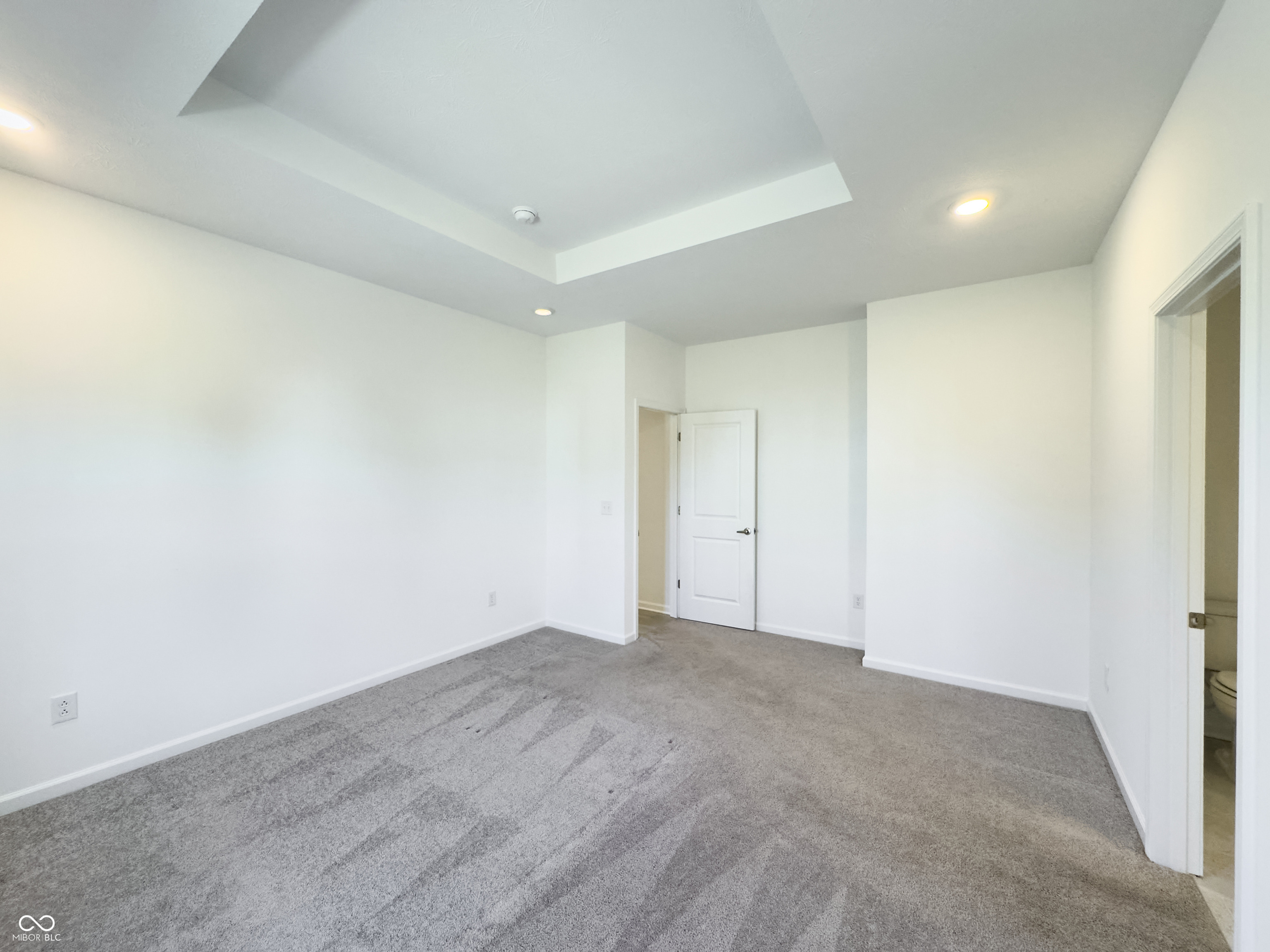 1374 Saguaro Way Greenwood, IN 46143 - Photo 17 of 31