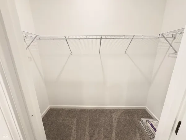 $2,000 | 1374 Saguaro Way, Greenwood, IN 46143