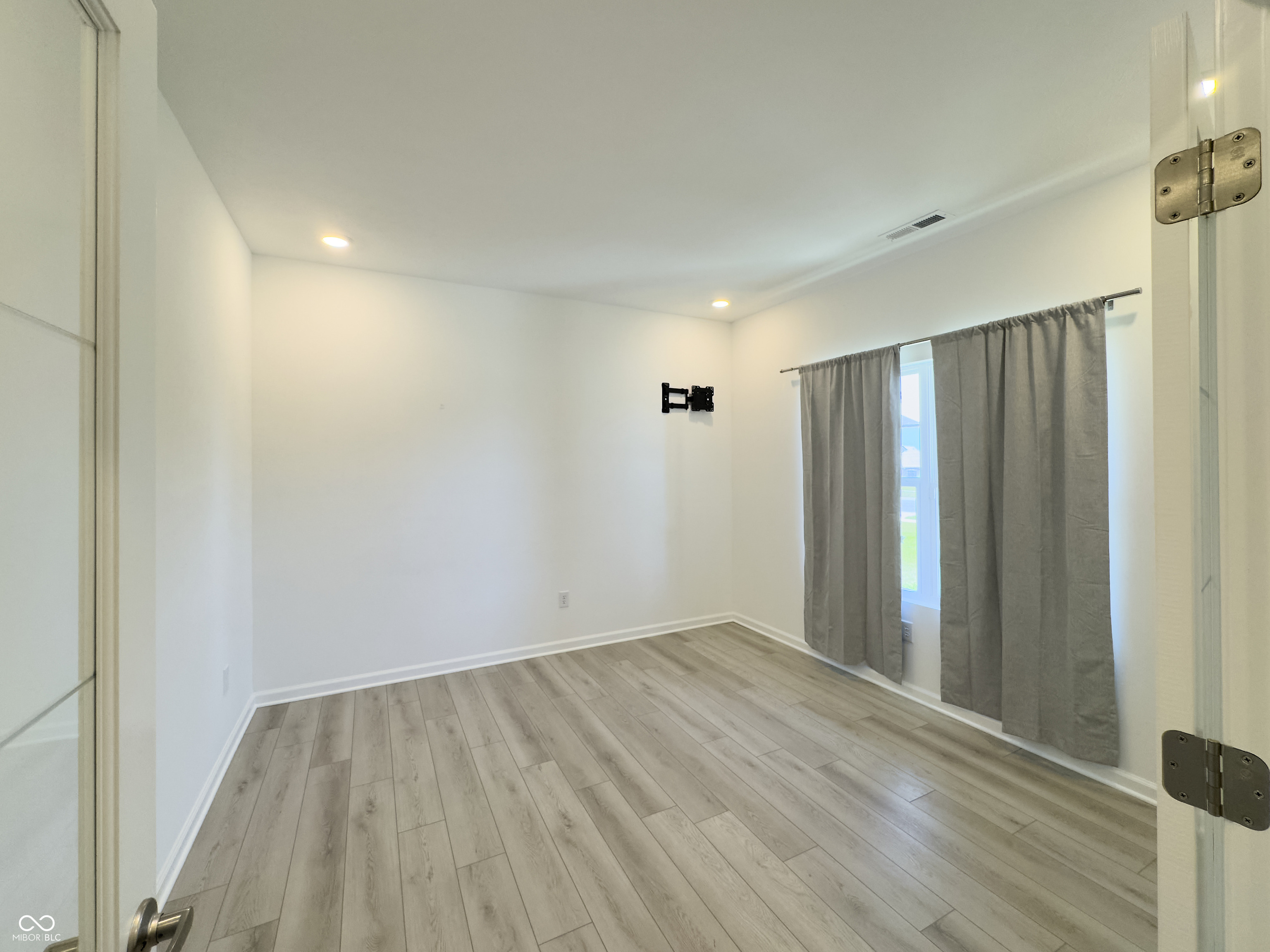 1374 Saguaro Way Greenwood, IN 46143 - Photo 5 of 31