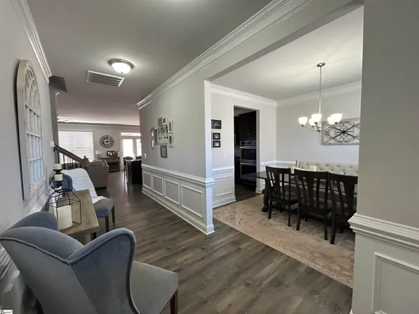 $439,000 | 231 Raleighwood Lane, Simpsonville, SC 29681