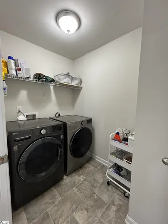 $439,000 | 231 Raleighwood Lane, Simpsonville, SC 29681