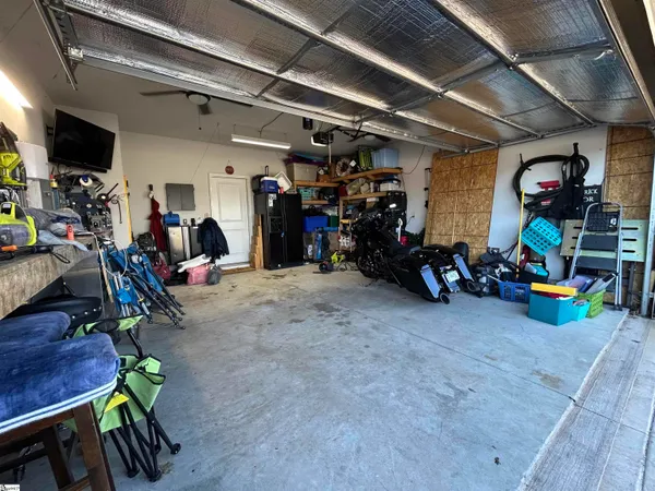 $439,000 | 231 Raleighwood Lane, Simpsonville, SC 29681