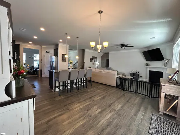 $439,000 | 231 Raleighwood Lane, Simpsonville, SC 29681