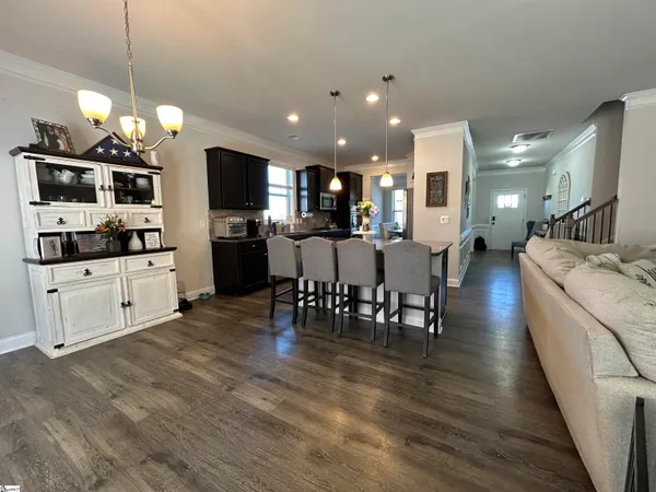 $439,000 | 231 Raleighwood Lane, Simpsonville, SC 29681