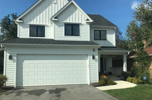 $999,999 | 5028 Wolf Road, Western Springs, IL 60558