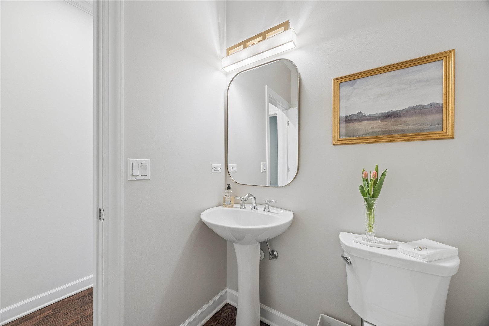 5028 Wolf Road Western Springs, IL 60558 - Photo 13 of 34