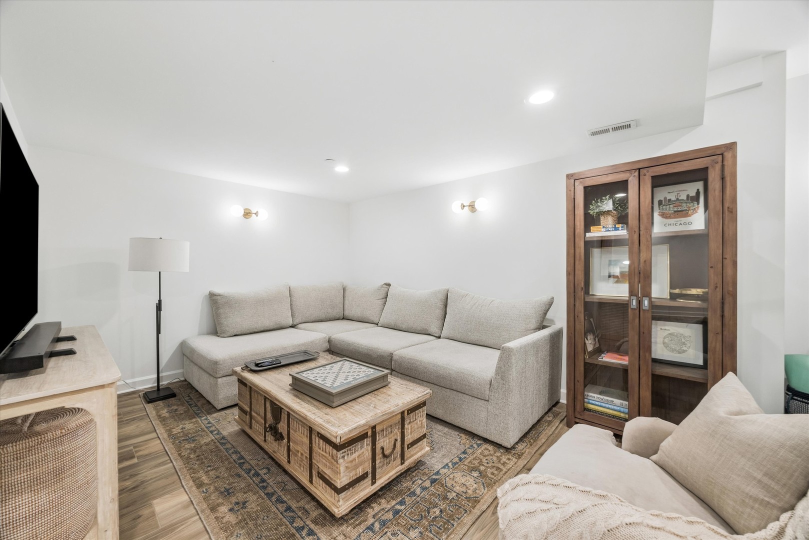 5028 Wolf Road Western Springs, IL 60558 - Photo 25 of 34