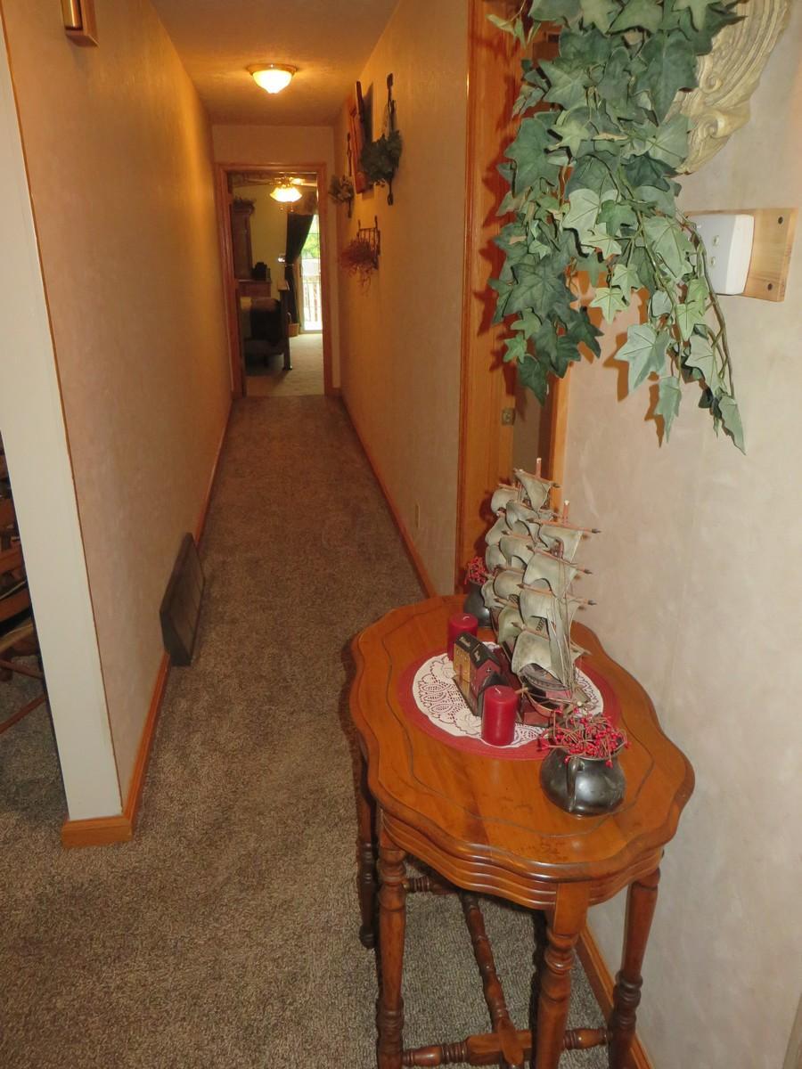 4565 BIS Road Southwest Lancaster, OH 43130 - Photo 33 of 42