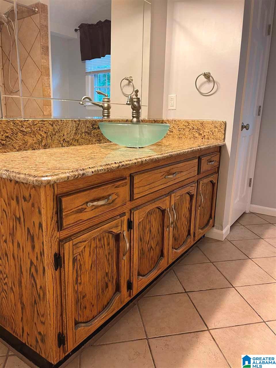 2701 Royal Lane Pelham, AL 35124 - Photo 22 of 32