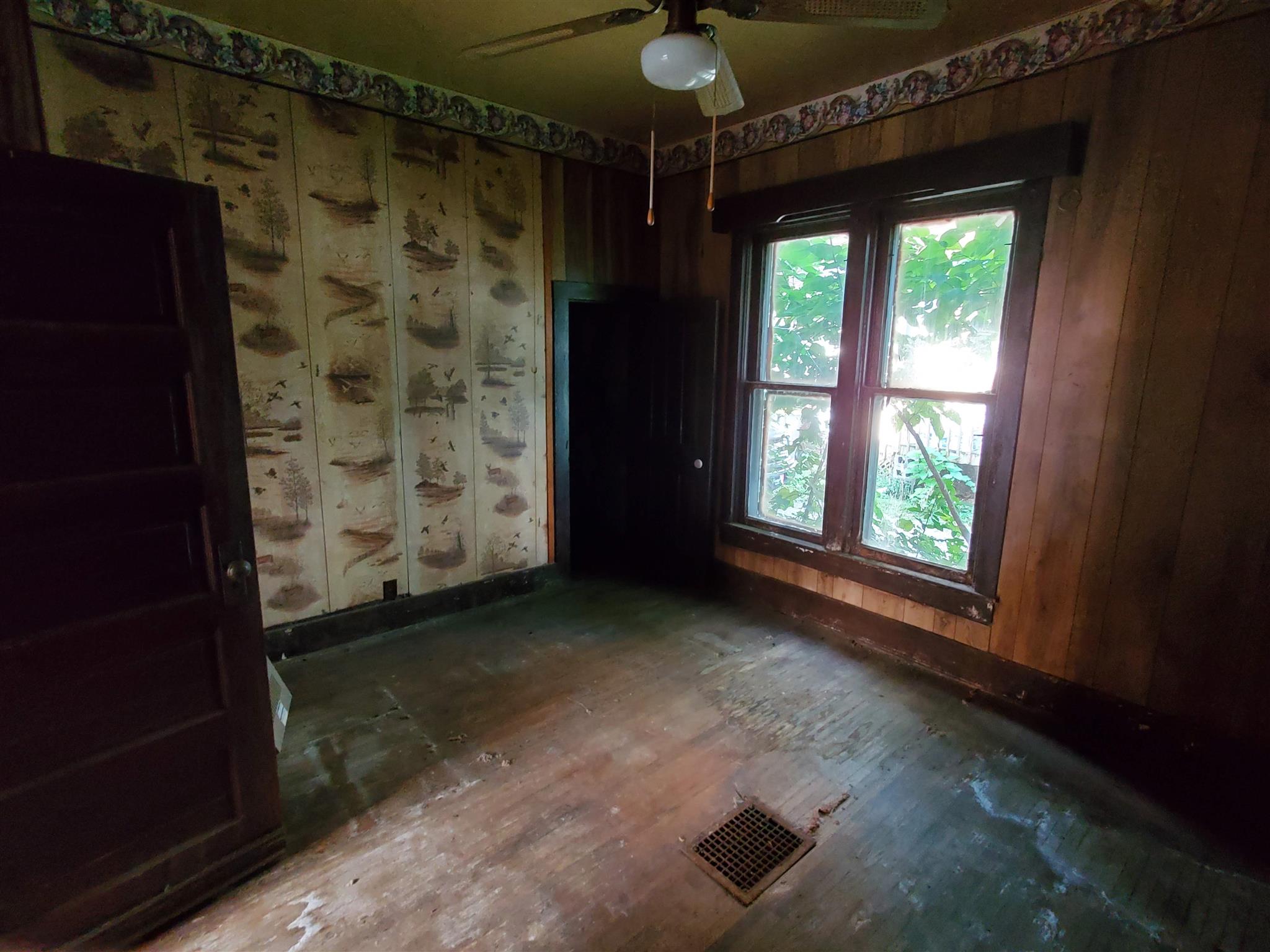 337 West Oak Street Butler, IN 46721 - Photo 5 of 6