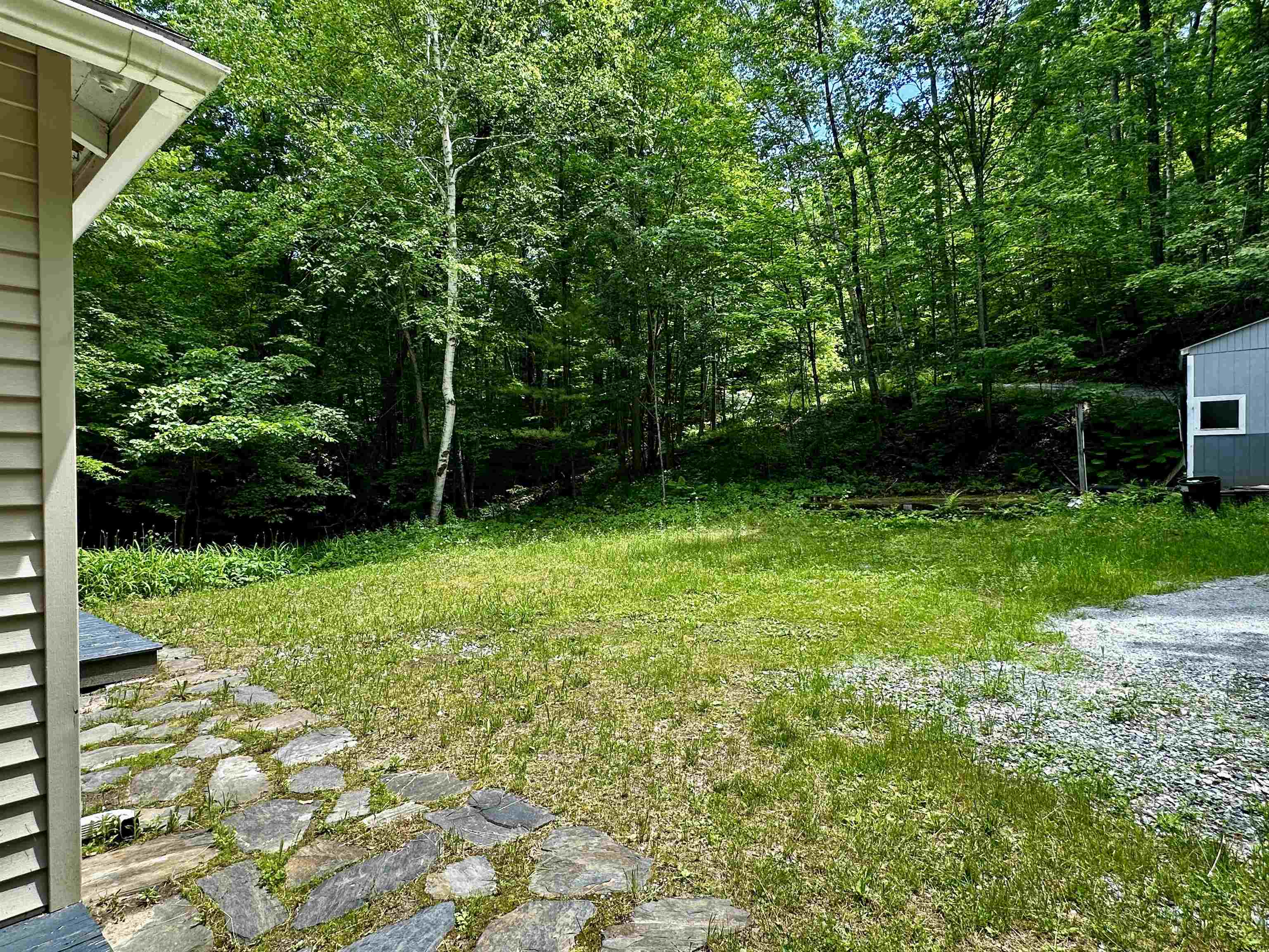 45 Eden Avenue Proctor, VT 05765 - Photo 6 of 26