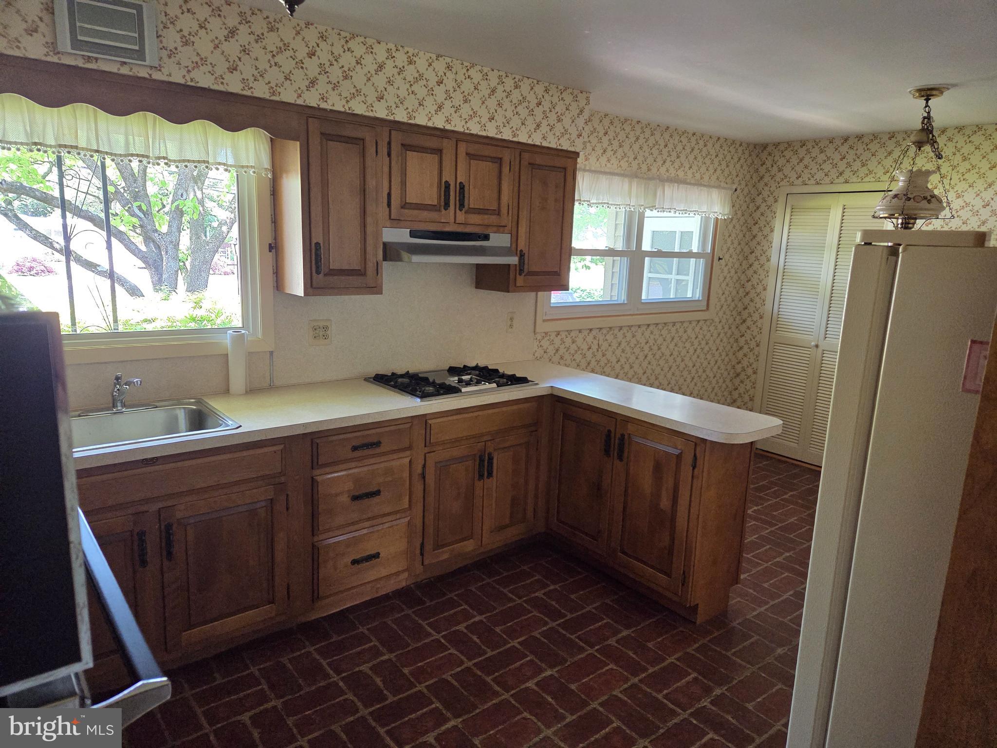 107 Upper Ferry Road Ewing, NJ 08628 - Photo 12 of 23 Kitchen