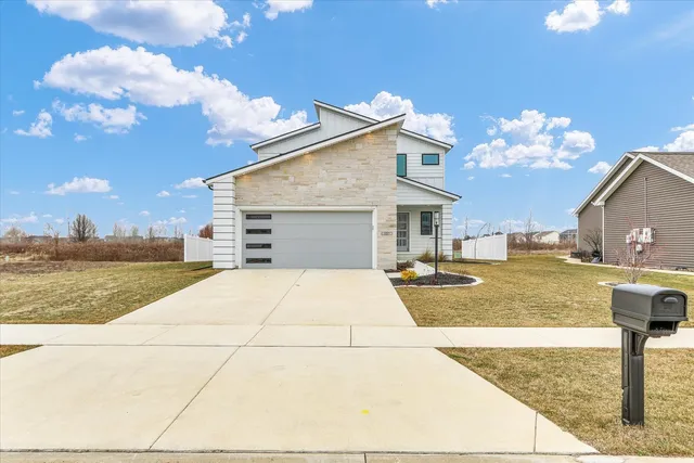 $549,900 | 507 Harpers Ferry, Savoy, IL 61874