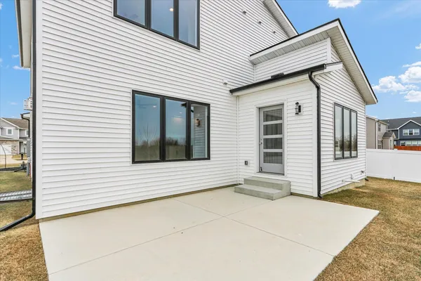 a view of a house with garage