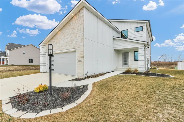 $549,900 | 507 Harpers Ferry, Savoy, IL 61874